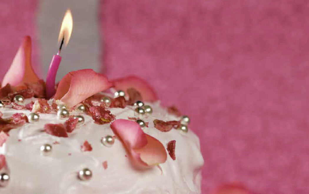 torta-di-compleanno-con-rose-rosa-thumbnail