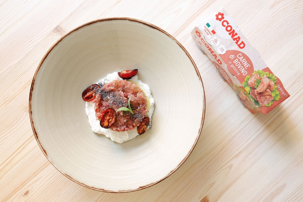 tartare-di-carne-in-gelatina-con-mousse-di-ricotta-thumbnail