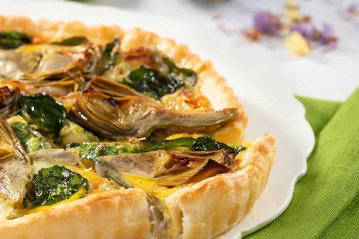 torta-salata-con-carciofi--scamorza-e-spinaci-novelli-thumbnail
