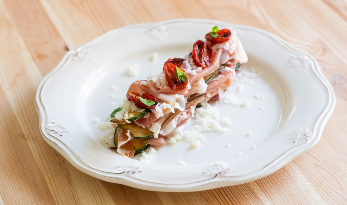 Parmigiana-fredda-di-zucchine-e-speck-thumbnail