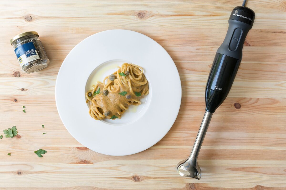 spaghetti-con-crema-di-cozze-e-capperi-thumbnail