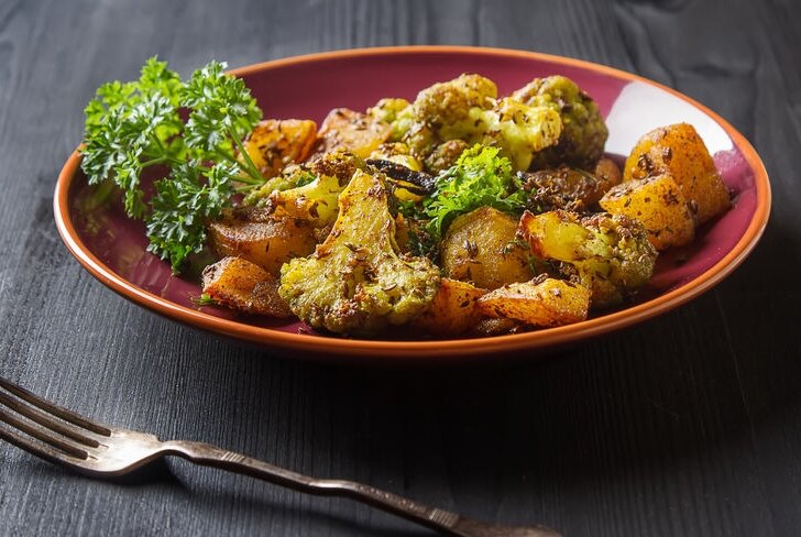 curry-invernale-con-cavolo-nero-broccoli-e-patate-thumbnail